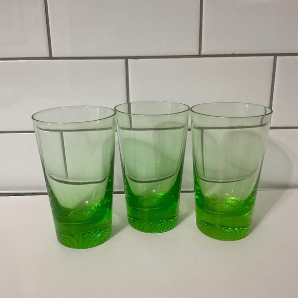 Set of 3 Lime Green Glasses - Picture 1 of 5